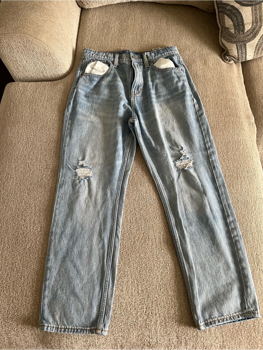 Old Navy Light Blue Distressed Straight-Leg Jeans
